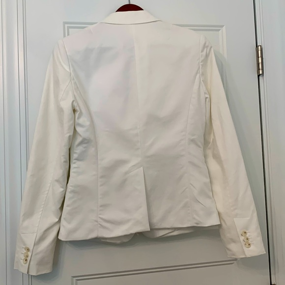Banana Republic Women’s Blazer - Picture 3 of 4